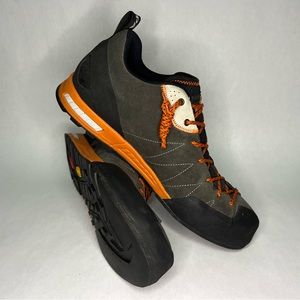 Scarpa Gecko Approach Climbing / Hiking Shoe - (Men US 10, Women US 11) Vibram